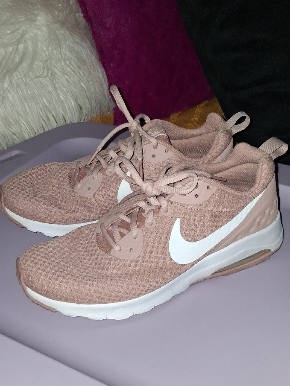 Nike Air Max Motion Shoes Athletic Running Sneakers Sz. 9.5